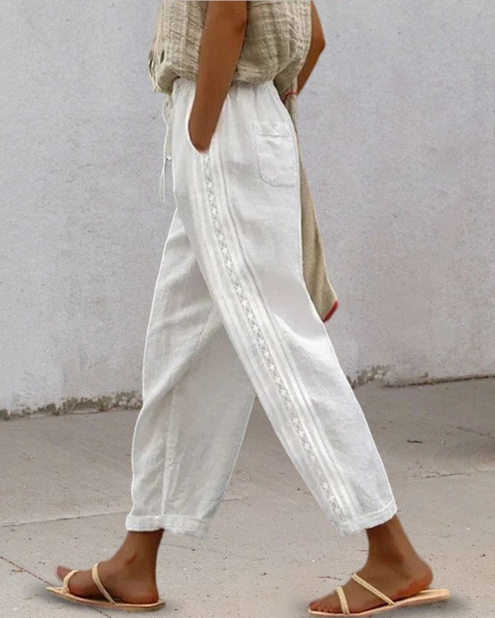 Levoire | Pantalon En Dentelle Dans Une Couleur