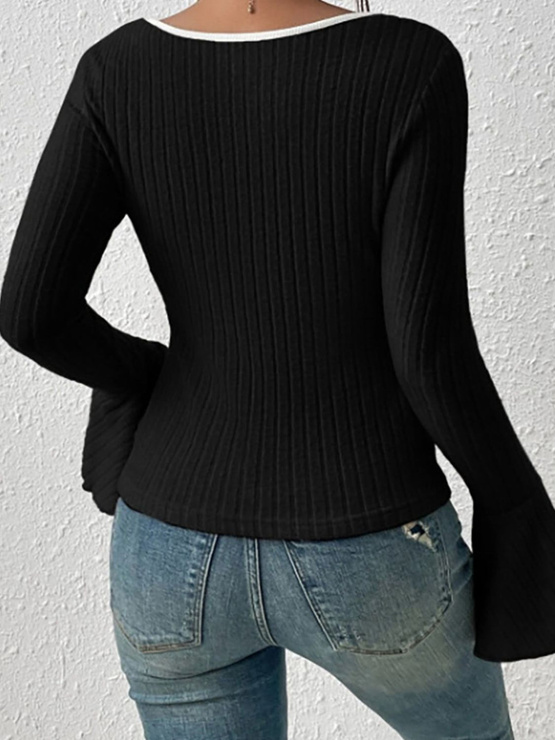 Levoire | Scoop-Uttak T-shirt à manches longues