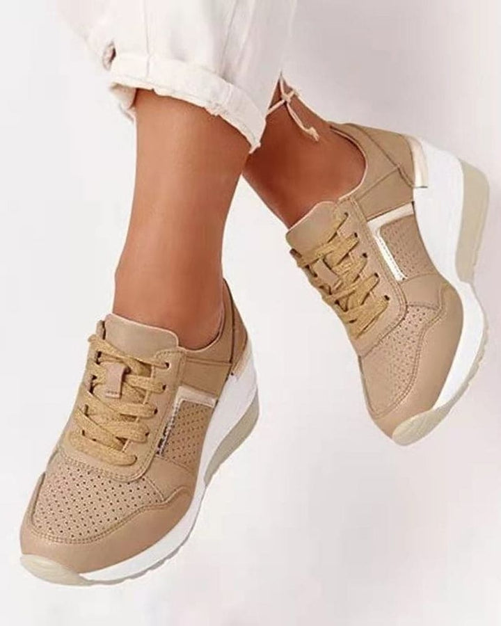 Levoire | Baskets Avec Un Mesh Et Un Talon Compensé