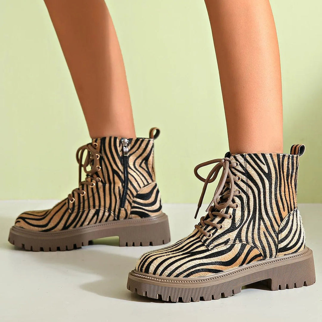 Levoire | Bottes à semelle épaisse et lacets avec motif léopard