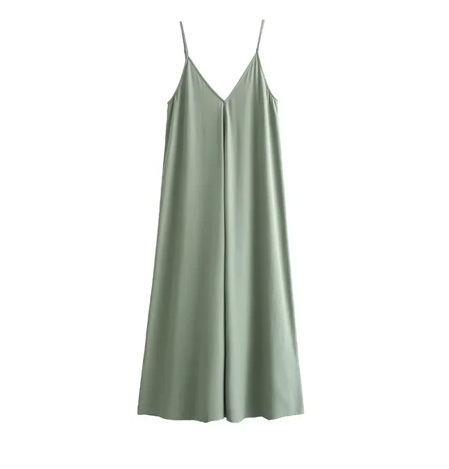Levoire | Robe Midi Fluide Avec Décolleté En V Pour Les Vacances Vert