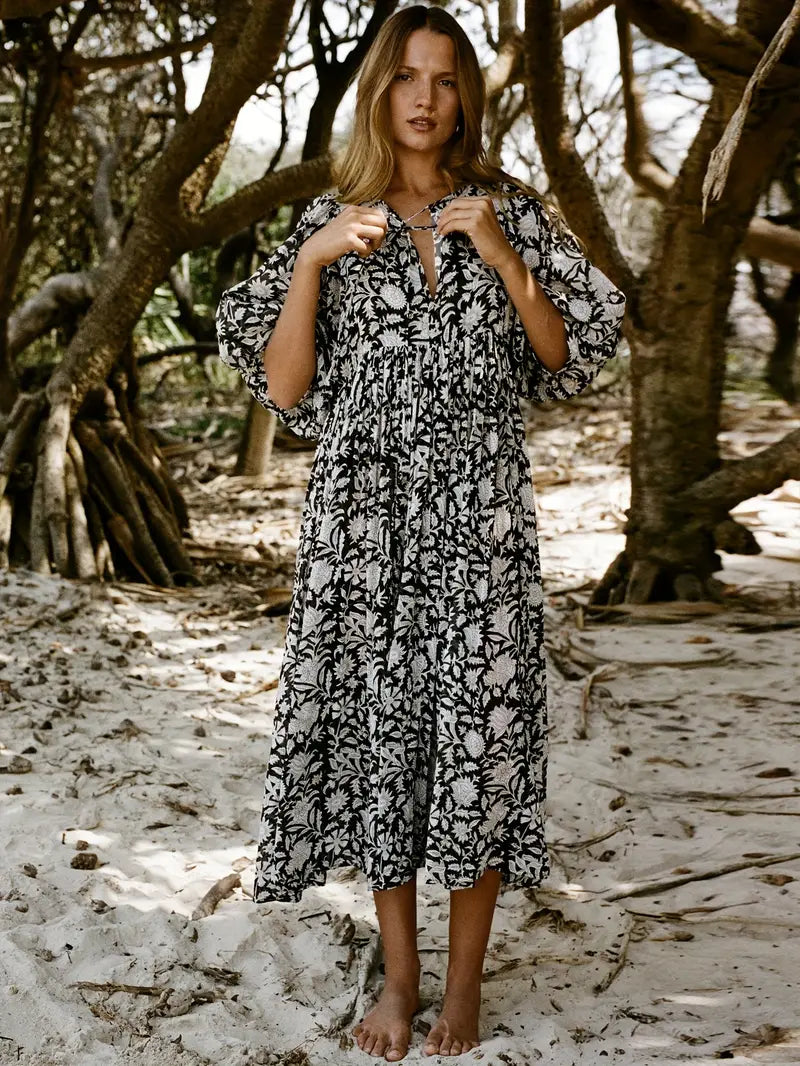 Levoire | Robe Maxi Boho Décontractée Avec Noeuds Décolleté En V Et Manches Courtes