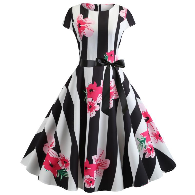 Robe Swing Vintage pour Femme avec Motifs Floraux et Design Ajusté Levoire