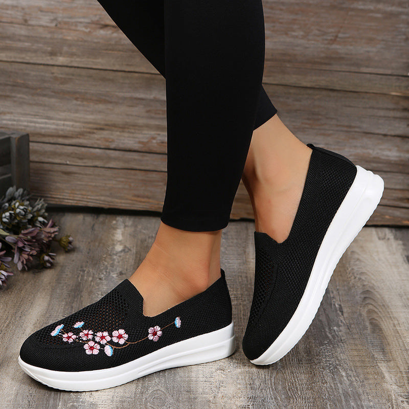 Levoire | Baskets À Enfiler Ergonomiques Avec Détail Floral Pour Femmes
