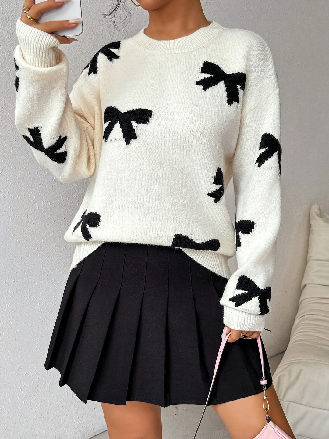 Levoire | Pull à motifs courbés en tricot à col rond à manches longues