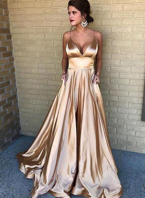 Levoire | Robe de soirée élégante à décolleté en V sans bretelles Or