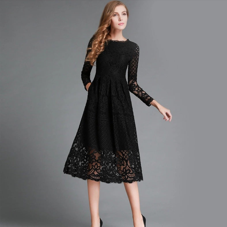Levoire | Élégant robe midi slim à manches longues en dentelle noir
