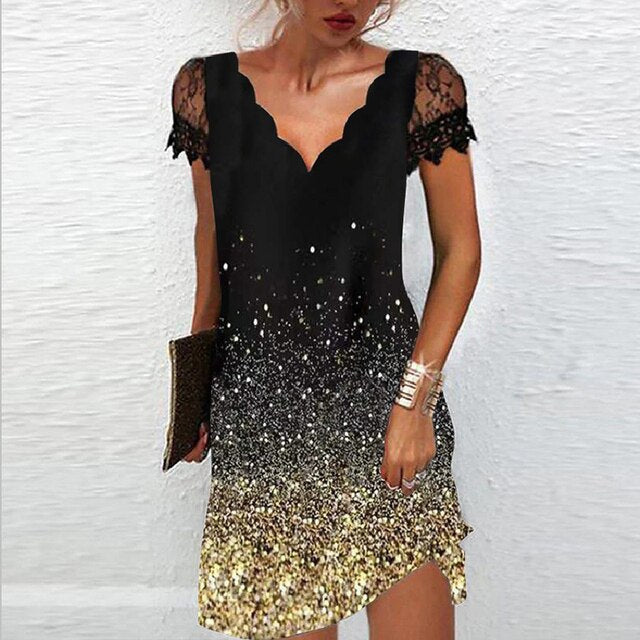 Levoire | Robe Mini Élégante Avec de Magnifiques Détails Or