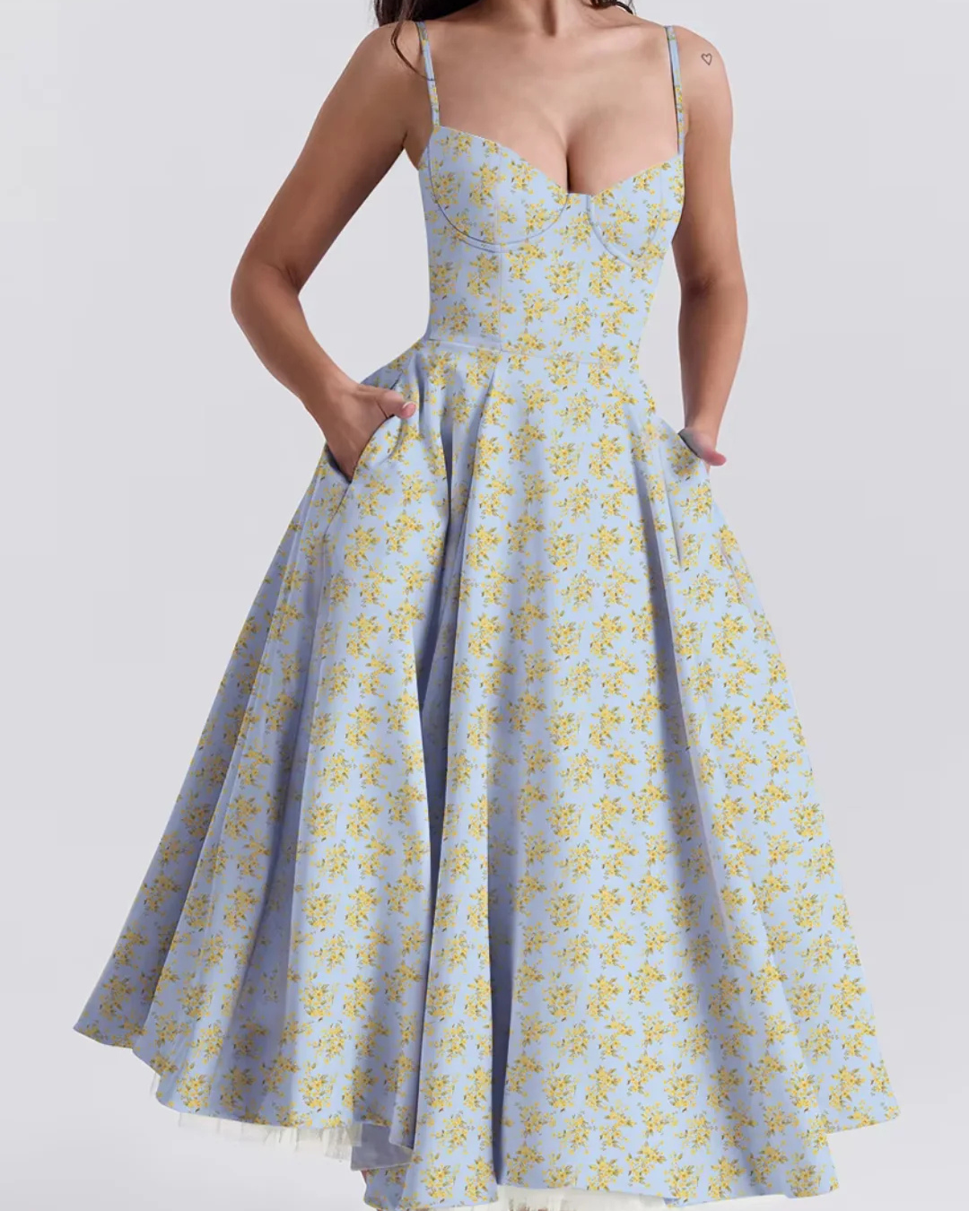 Levoire | Robe d'été aérienne avec détail de corsage Jaune bleu