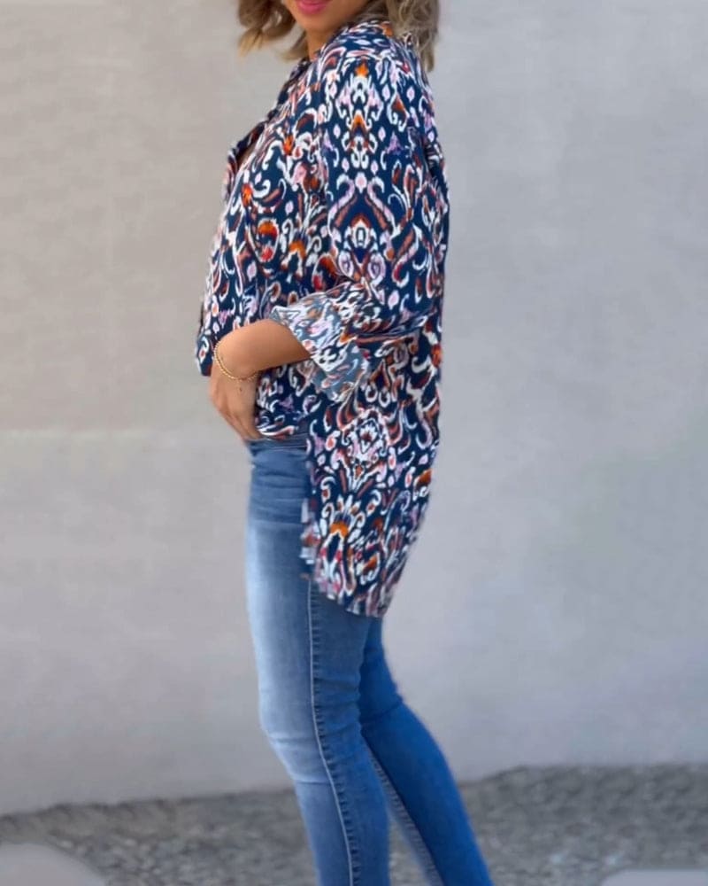 Levoire | Blouse Avec Un Décolleté En V Et Des Manches Longues Fleuries