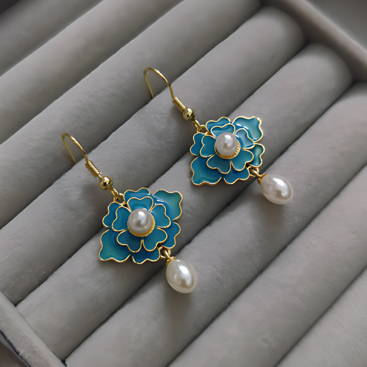 Levoire | Raisin Bleu Boucles D'Oreilles Lotus En Perles