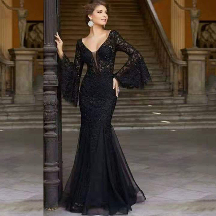 Levoire | Élégante robe de soirée noire à ancre en dentelle noir