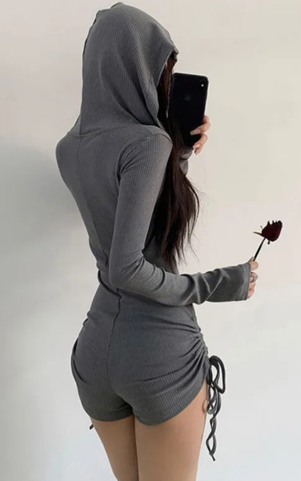 Levoire | Courte Large Style Urbain Pour Femmes Avec Capuche