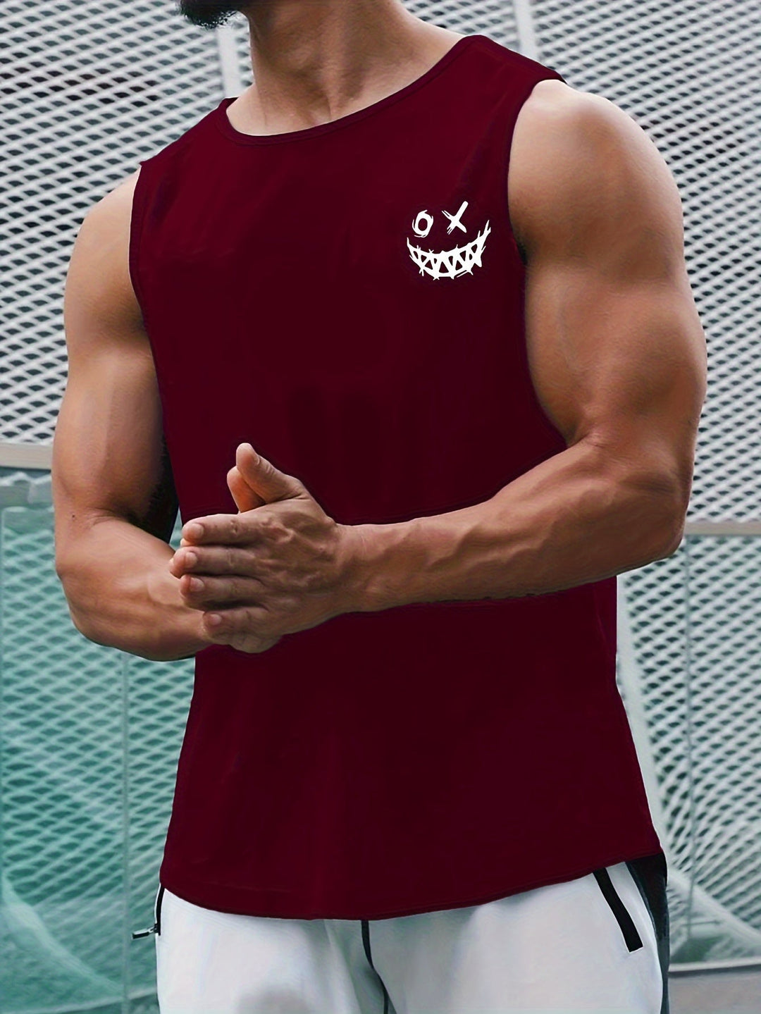 Levoire | Visage Souriant T-Shirt Bordeaux rouge