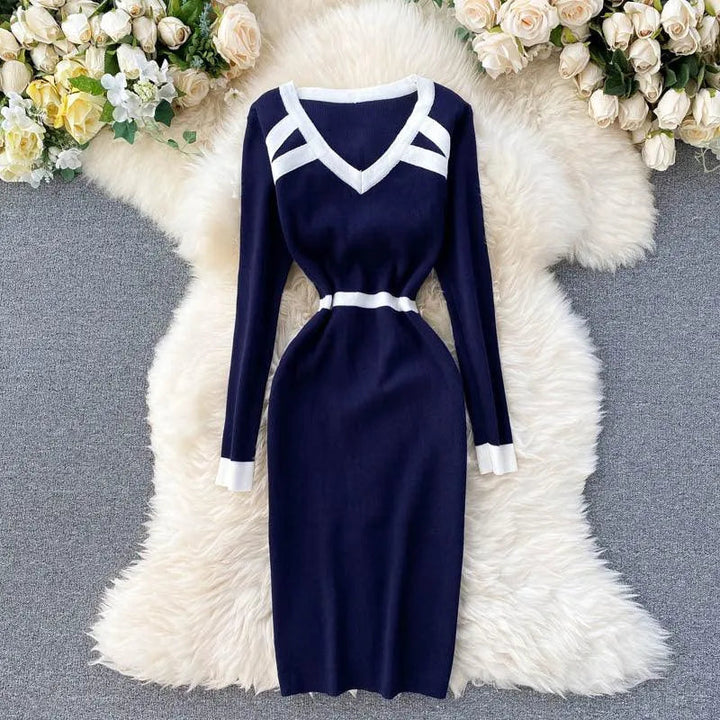 Levoire | Robe tricotée avec un bas de robe basique Bleu foncé Une taille