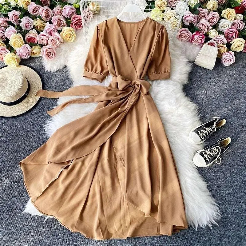 Levoire | Robe à décolleté en V rétro pour femmes Khaki Une taille