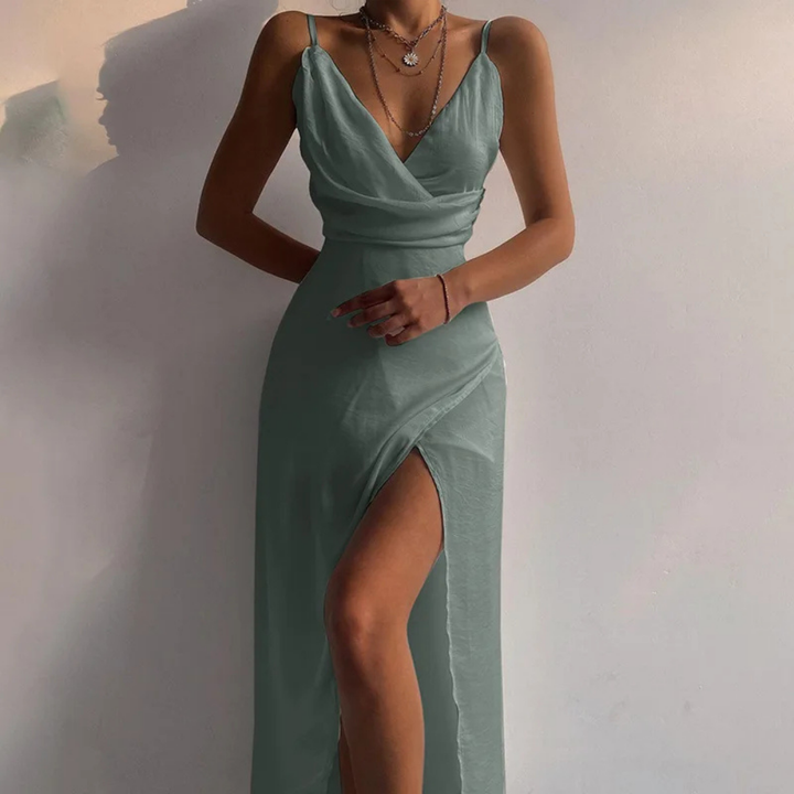 Levoire | Robe De Soirée Élégante Avec Fente Vert