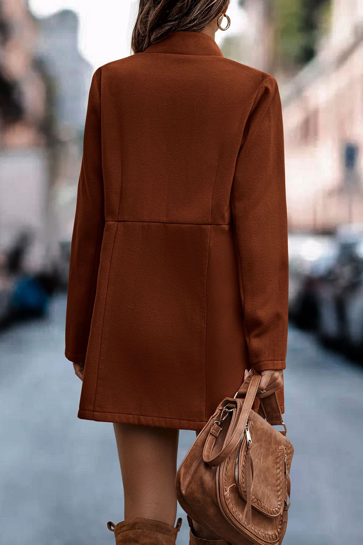Levoire | Robe à décolleté en V et à manches