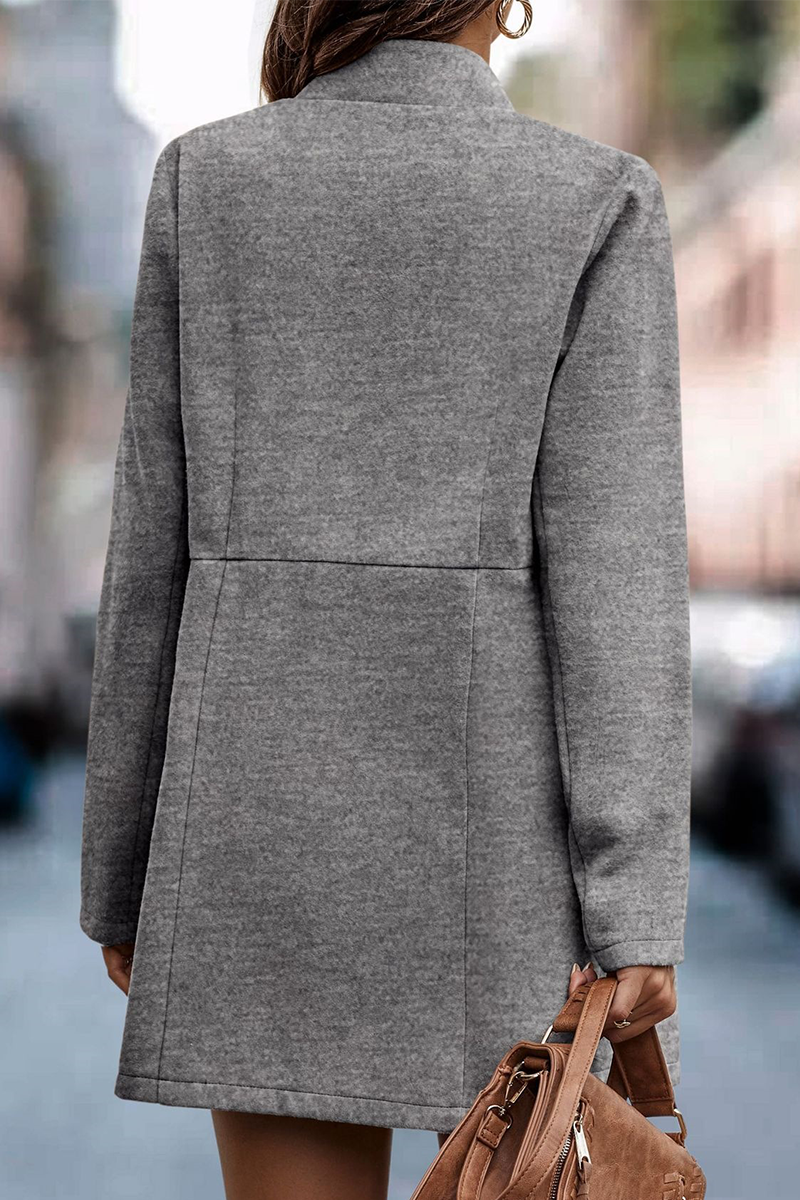 Levoire | Robe à décolleté en V et à manches