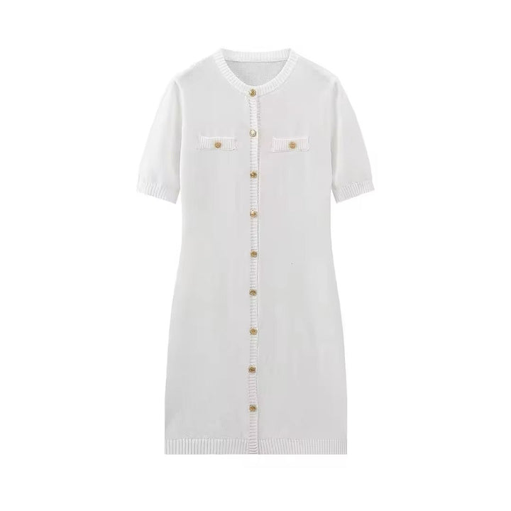 Levoire | Robe En Tricot Élégante Avec Patte De Boutonnage