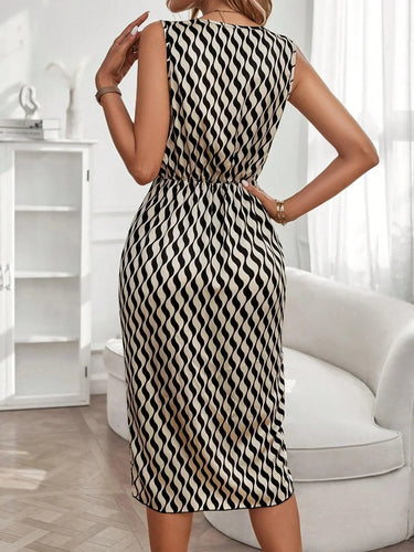 Levoire | Robe Élégante Avec Col Pour Femmes