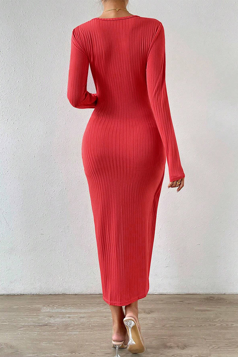 Levoire | Élégant Robe À Enveloppe Avec Col Carré Unicolore Fente