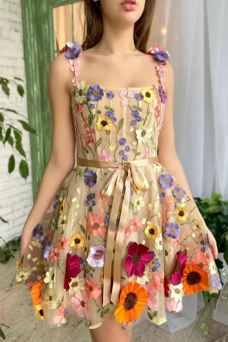Levoire | Robes De Princesse Avec De Doux Embellissements De Broderie Élégants Multicolore
