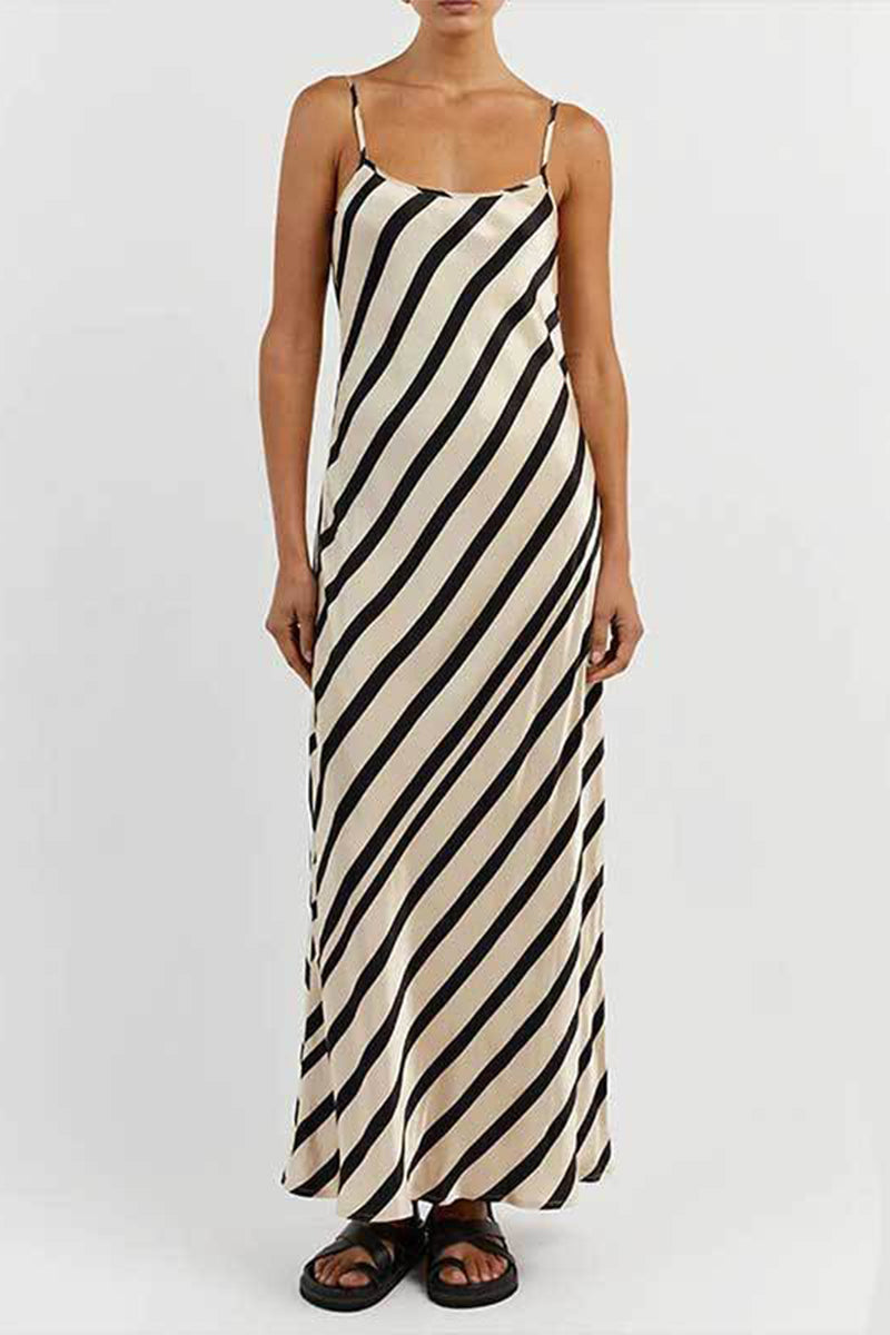 Levoire | U-col Robe à Dos Nu Noir