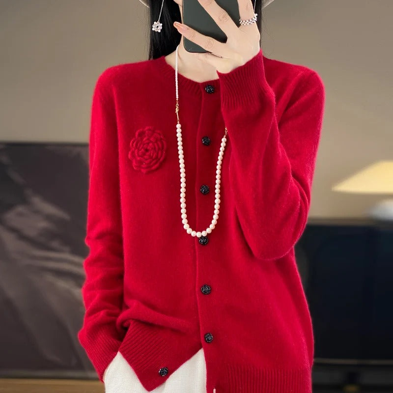 Levoire | Pull Avec Des Boutons Élégants Pour Un Confort Quotidien Rot