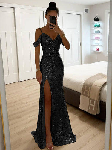 Levoire | Robe Avec Détails Brillants, Décolleté En V, Fente Longue Et Bretelles Spaghetti Pour Un Look Festif