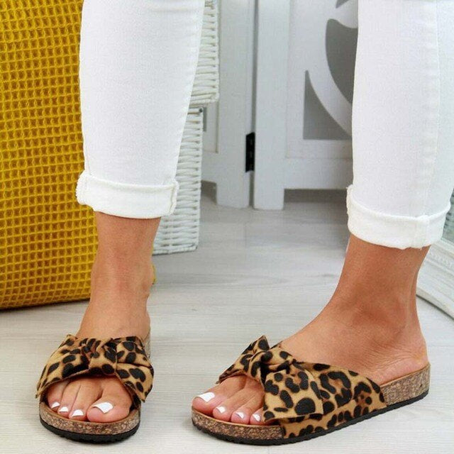 Levoire | Elegant Orthopedic Sandals With Supportive Non-Slip Soles Panthère