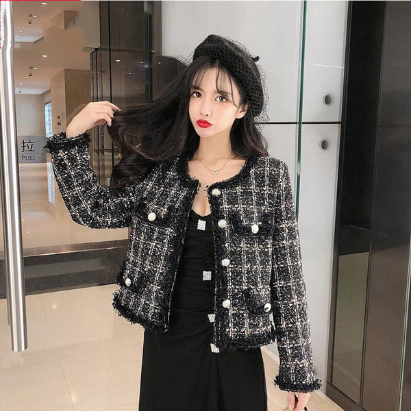 Levoire | Veste En Tweed Classique Avec Des Boutons Dorés Élégants