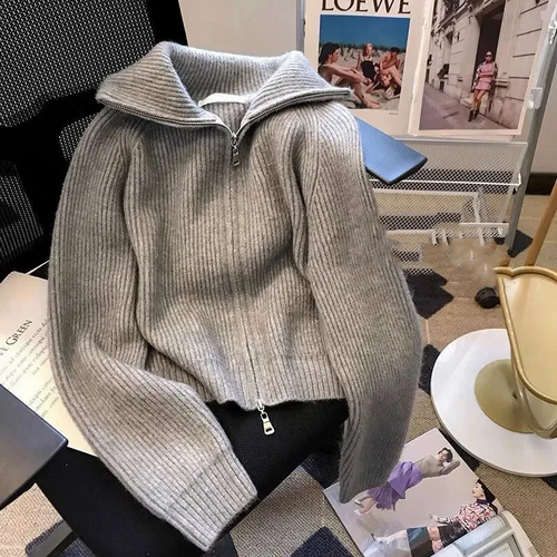 Levoire | Veste pour femme avec fermeture éclair col haut en tricot côtelé