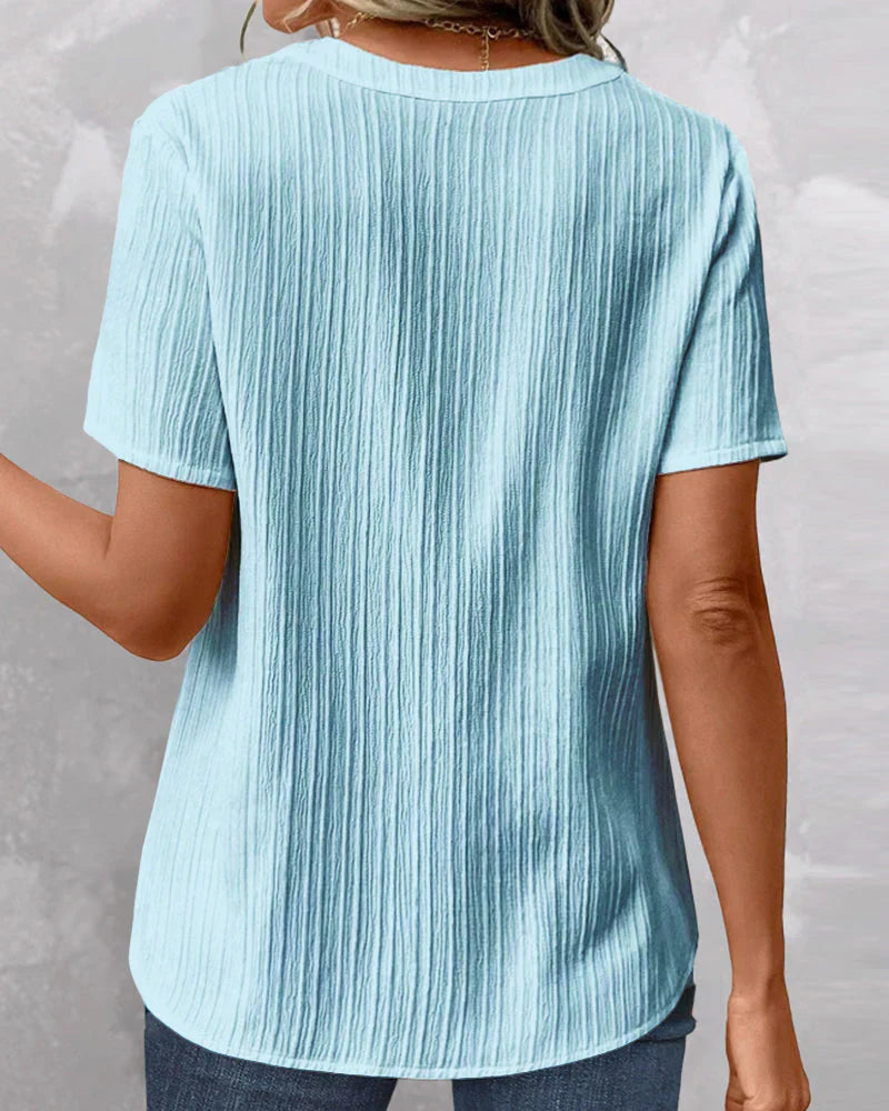 Levoire | T-Shirt Chic Avec Décolleté En V Et Détail En Dentelle