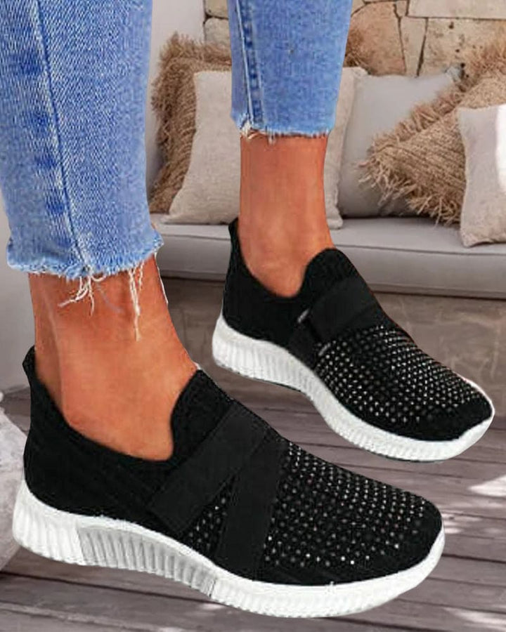 Levoire | Baskets D'Une Couleur Avec Des Perforations Chaudes