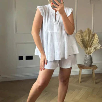 Levoire | Shorts & Top Avec Des Volants Ludiques