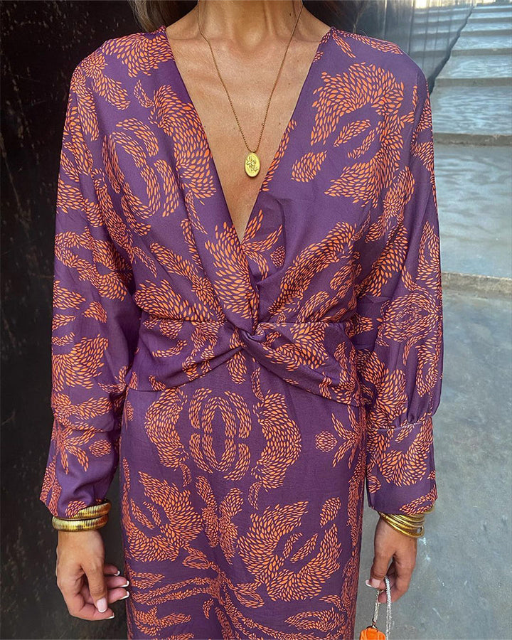 Levoire | Robe Élégante À Imprimé Et Décolleté En V À Manches Longues