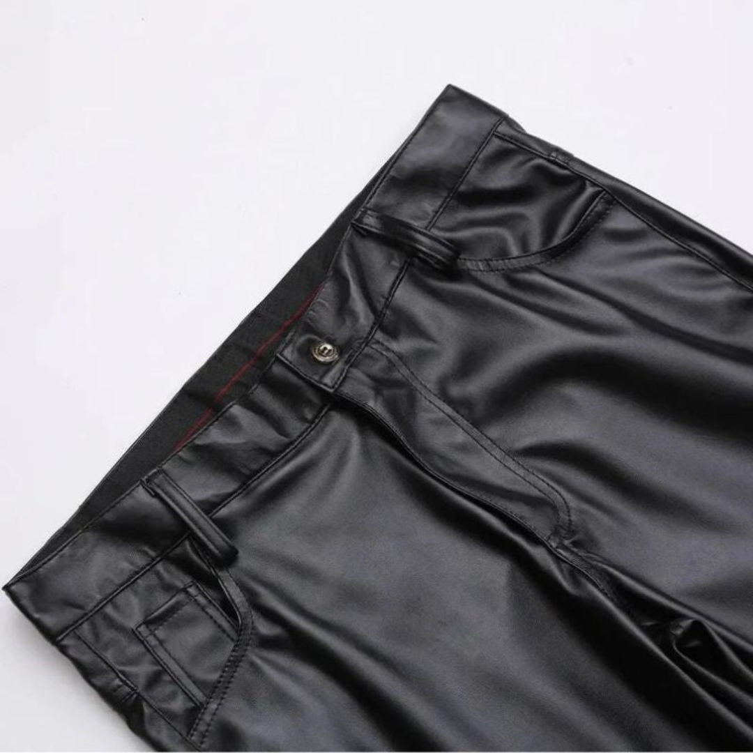 Levoire | Pantalon en cuir avec finition brillante et coupe flatteuse pour Femmes