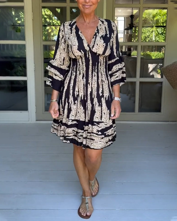 Levoire | Mini robe à col en V Noir