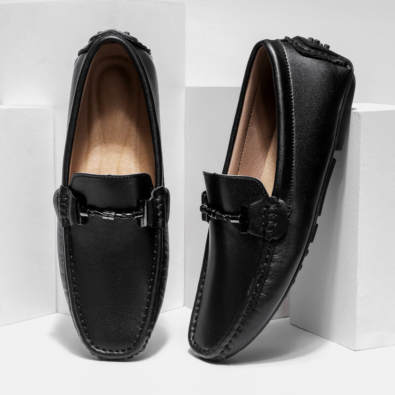 Levoire | Mocassins Élégants Avec Des Détails Métalliques