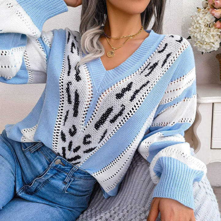 Levoire | Pull Élégant À Décolleté En V Avec Léopard Pour Femmes Bleu ciel