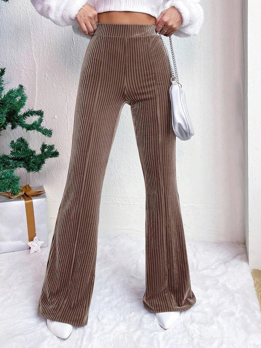 Levoire | Pantalons larges en velours Khaki