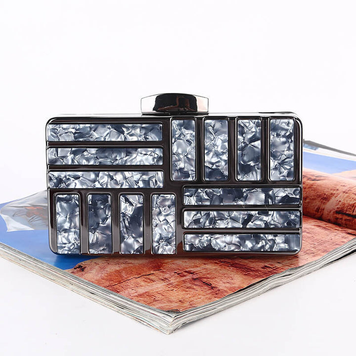 Levoire | Iltaasu Design Rectangulaire Chaîne en Acrylique Dorée Une taille Doit