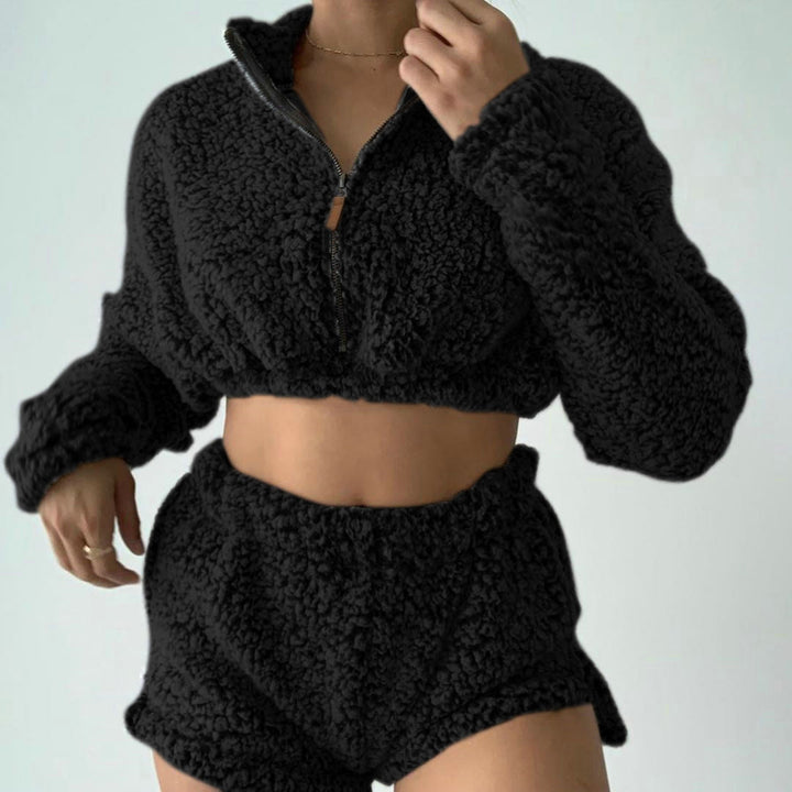 Levoire | haut peluche court et uni NOIR