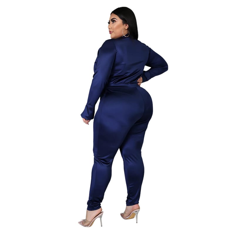 Levoire | Deux pièces V-cou et pantalons unis