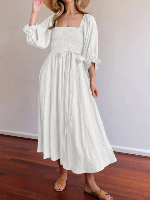 Levoire | Robe Élégante en Satin Fluide Blanc
