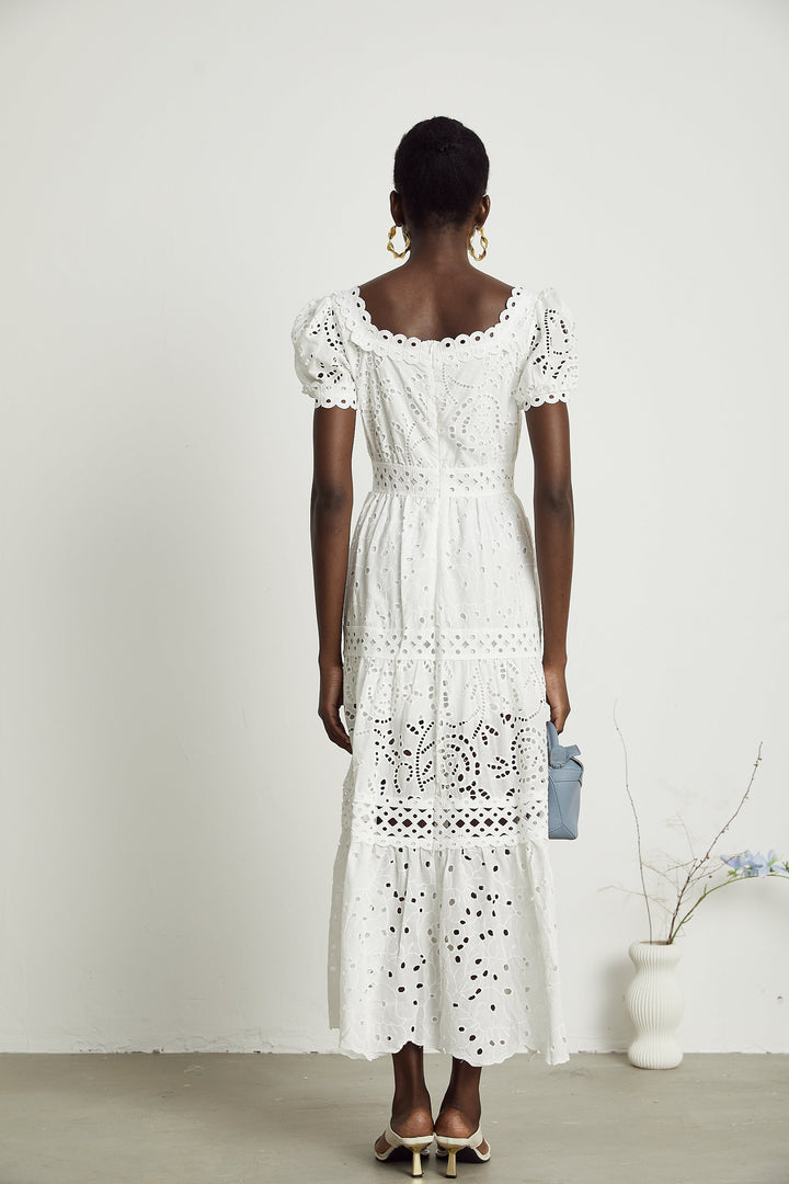 Levoire | Dentelle Découpée Semi Transparent Midi Robe