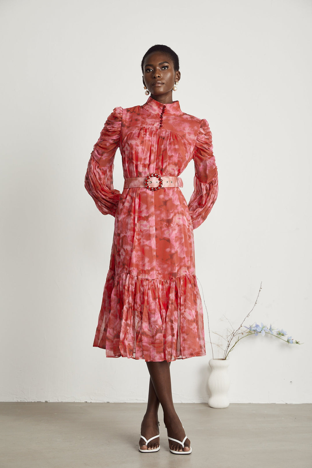 Levoire | Robe Midi Plissée Ornée De Papillon