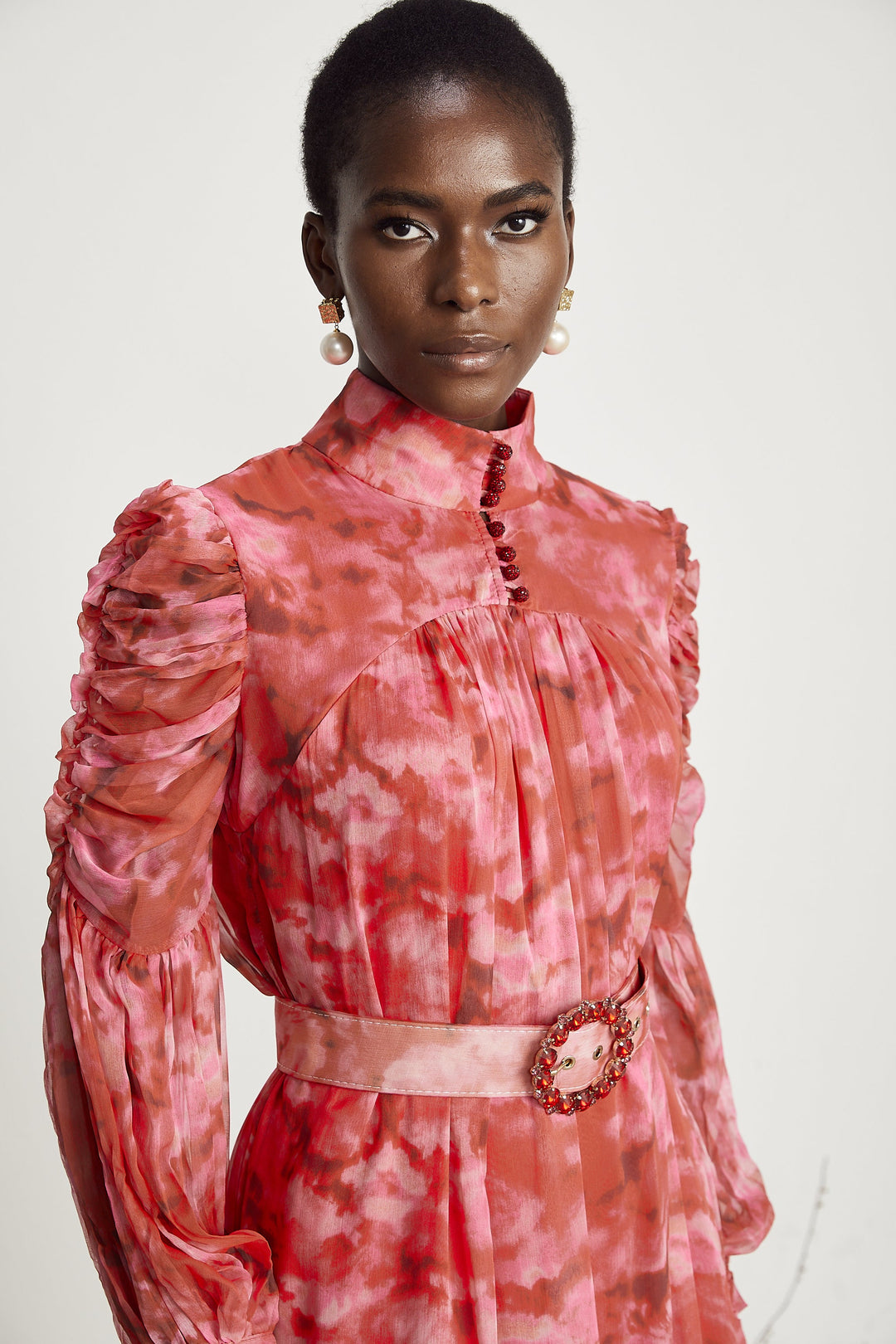 Levoire | Robe Midi Plissée Ornée De Papillon