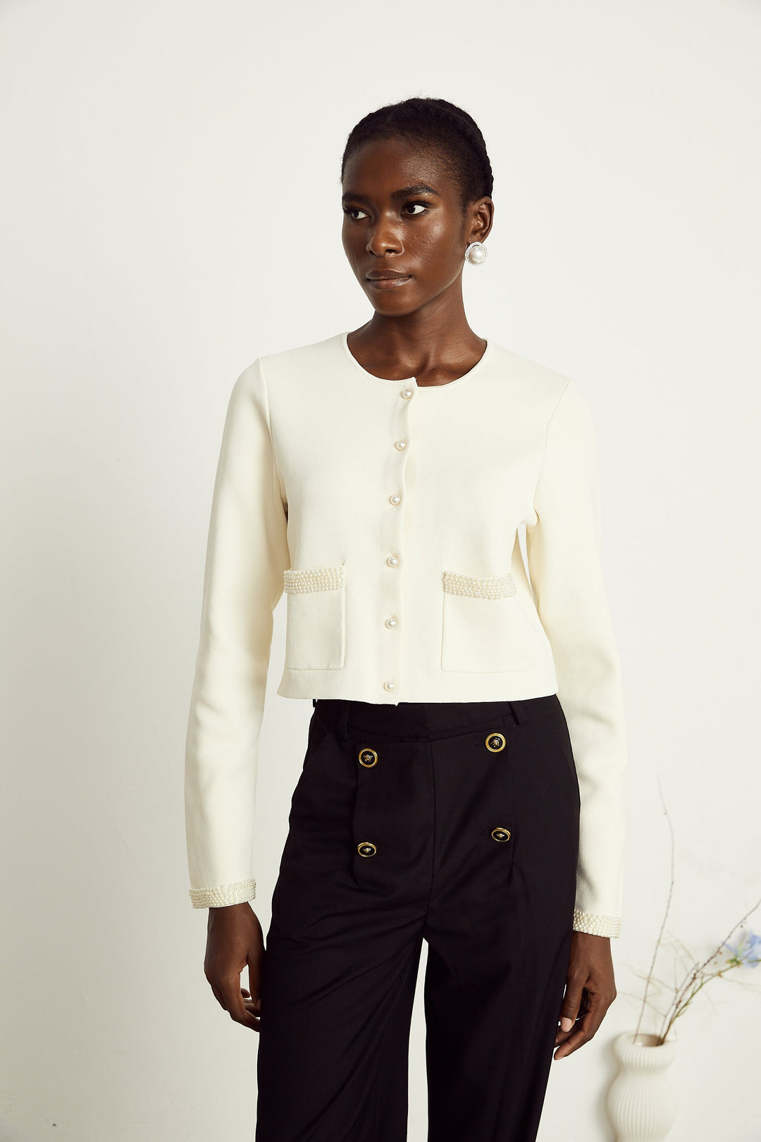Levoire | Pull En Tricot À Perles En Plastique Beige